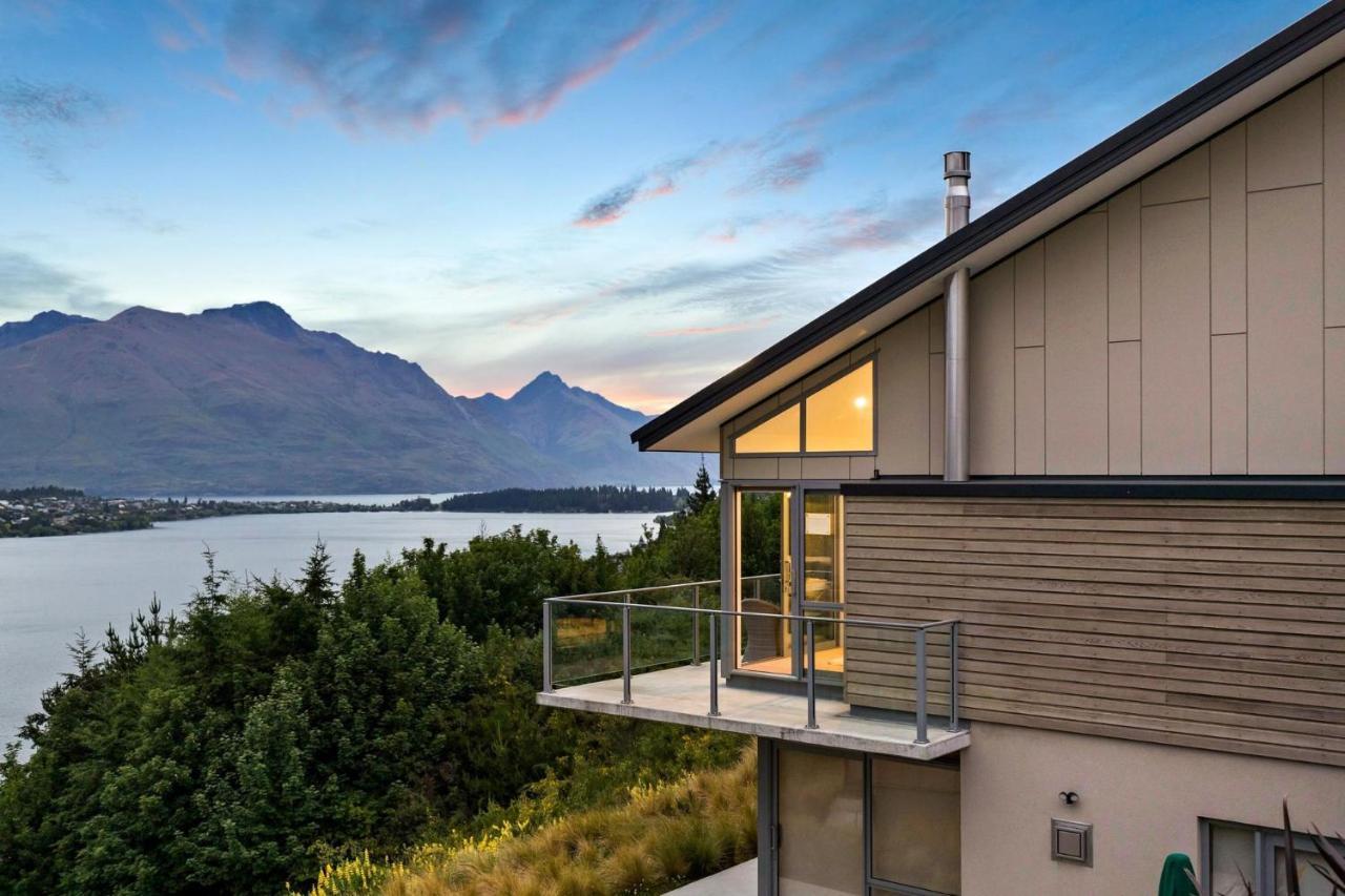 Bluewater Views Villa Queenstown Exterior foto