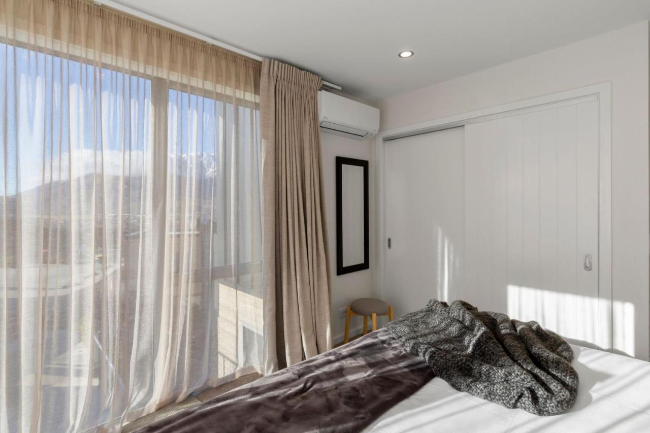 Bluewater Views Villa Queenstown Exterior foto